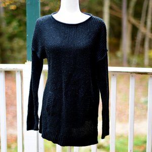 Cozy Black Women's Long Sweater With Front Pocket